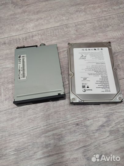 Жесткий диск и дисковод