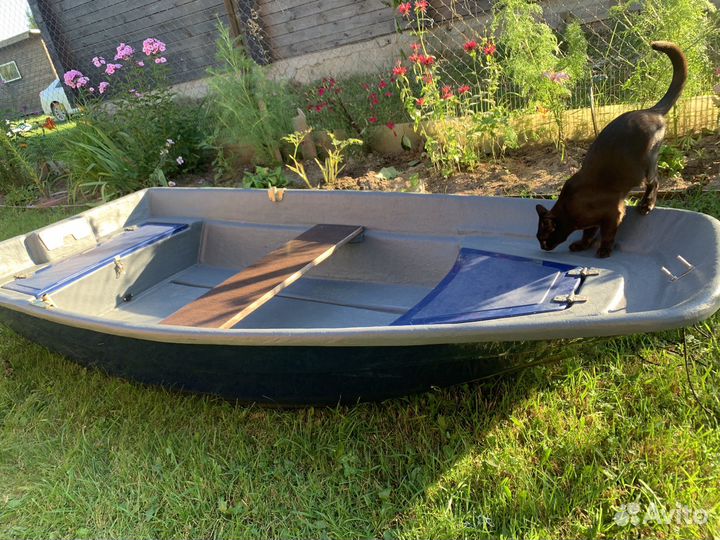 Моторно-гребная лодка - картоп Мираж 270