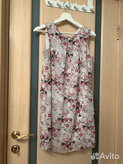 Платья S