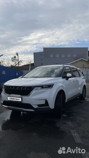 Kia Carnival 2.2 AT, 2021, 10 000 км
