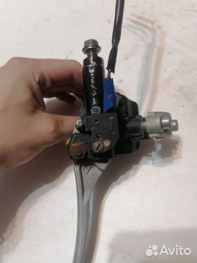 Запчасти на скутер yamaha джог ручка тормоза