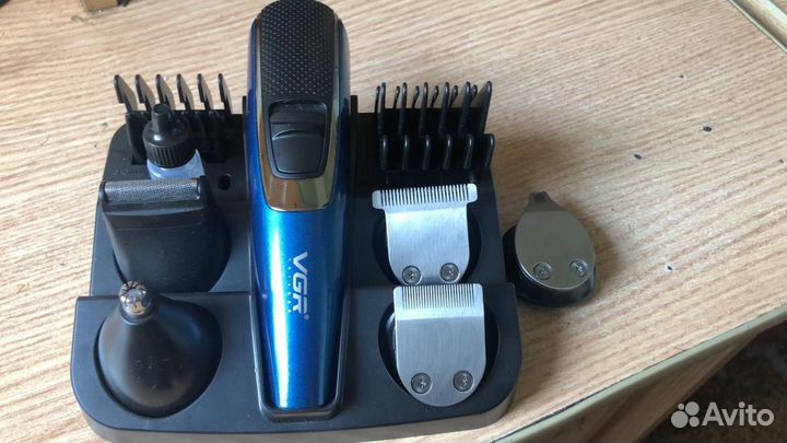 Постригательная машинка