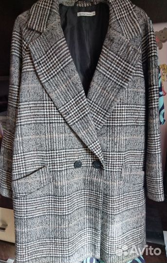 Пальто демисезонное
