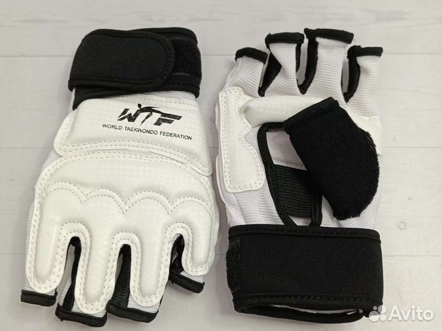 Перчатки для тхэквондо
