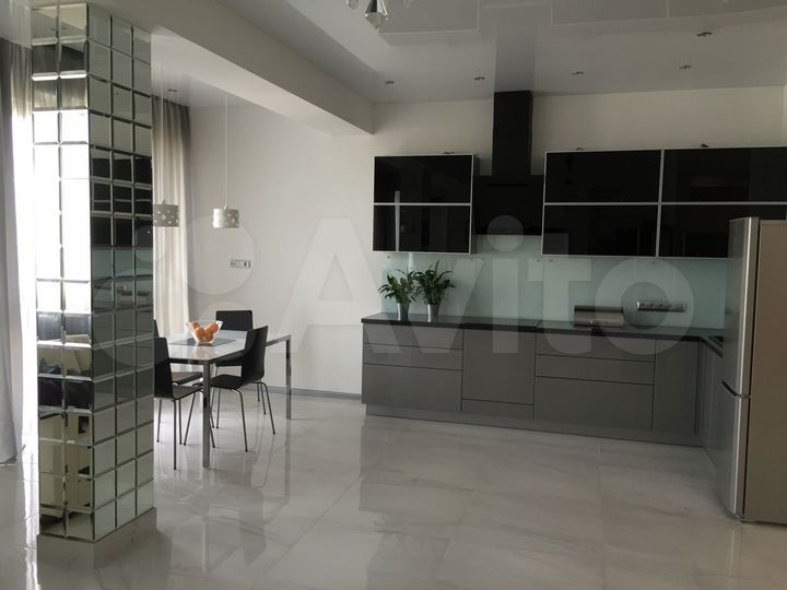 2-к. квартира, 54 м², 7/15 эт.