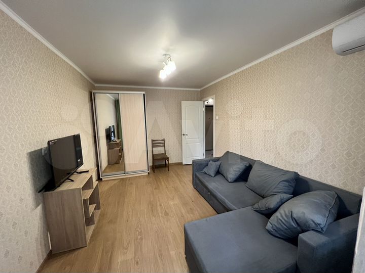 2-к. квартира, 43,9 м², 2/5 эт.