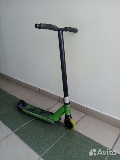 Трюковой самокат Madd Gear Pro