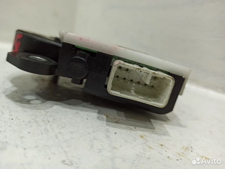 Моторчик люка 6326060120 Лексус