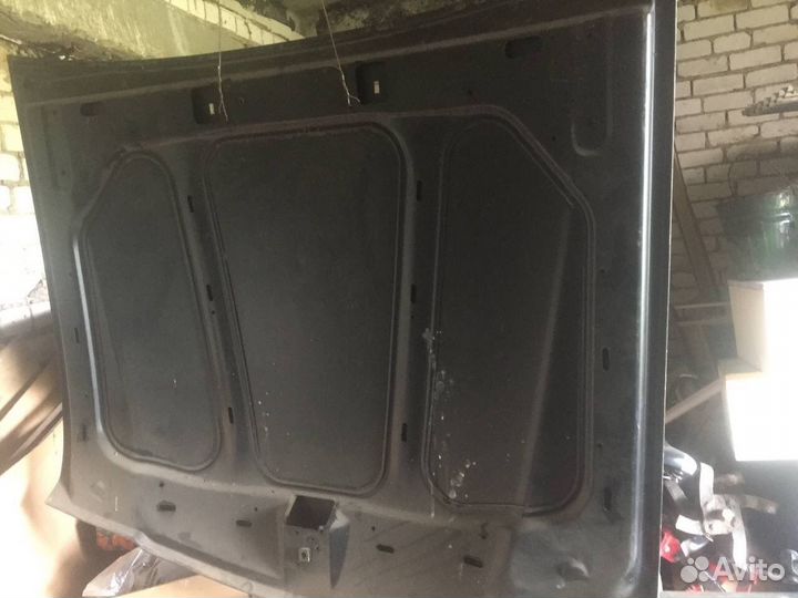 Продается капот