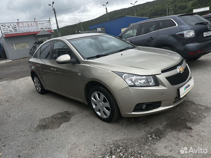 Chevrolet Cruze 1.8 AT, 2011, 160 000 км