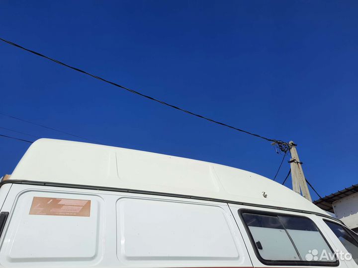 Пластиковая крыша на газель