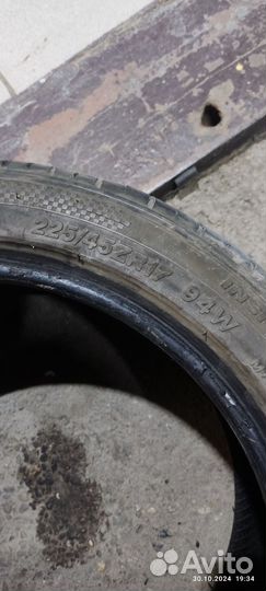 Three-A Eco819 225/45 R17 94W