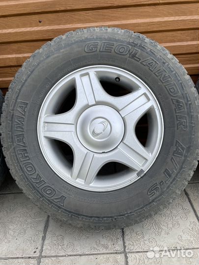 Продам литые диски r 16 бу