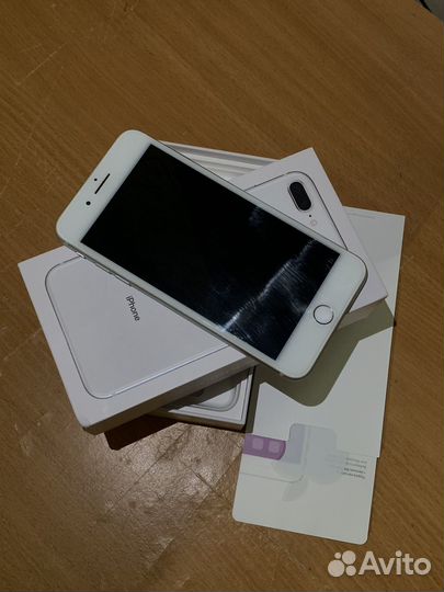 iPhone 8 Plus, 64 ГБ