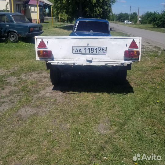 Прицеп на легковой автомобиль