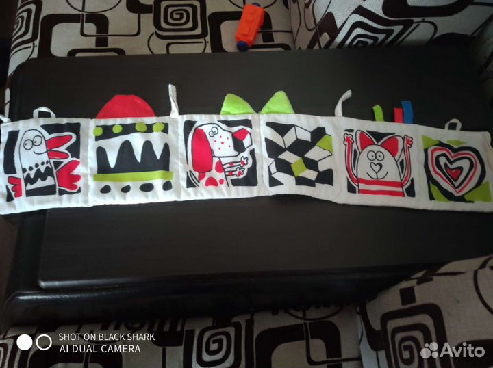 Развивающая книжка с завязками