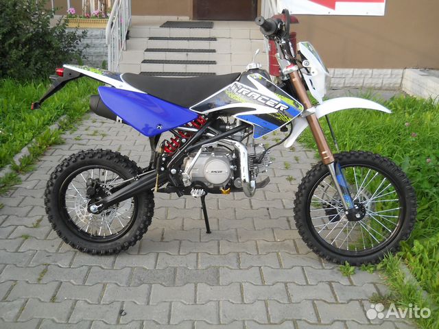 Питбайк 125 рейсер с человеком