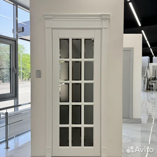 Двери в зал l-1282