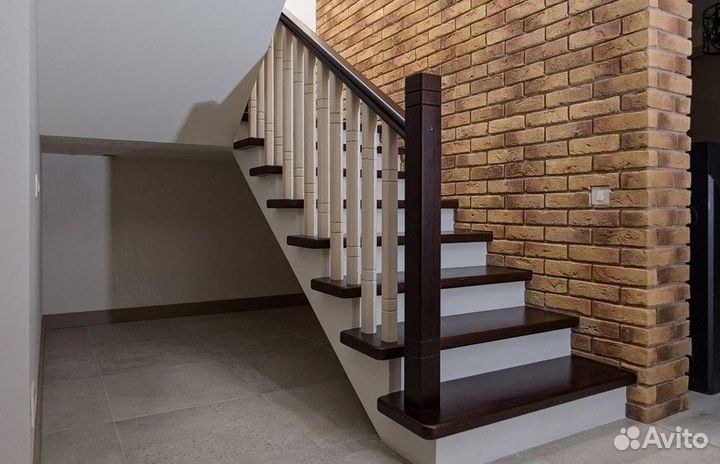 Лестница на металлокаркасе / изготовление лестниц