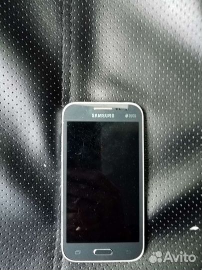Телефон Samsung galaxy j2