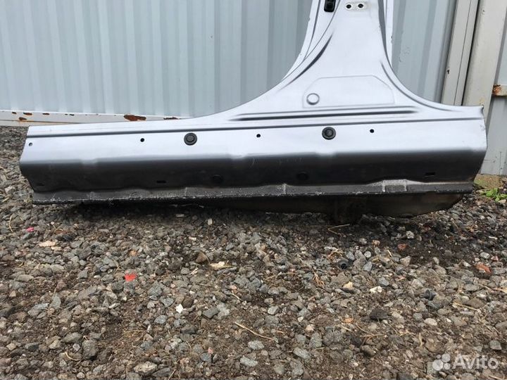 Порог кузова левый Mitsubishi Asx 2021
