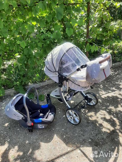 Коляска 3 в 1