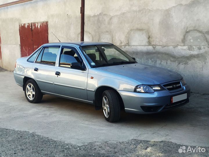 Лобовое стекло daewoo nexia