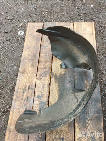 Подкрылок передний правый Fiat Doblo