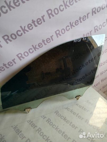 Стекло двери переднее левое Nissan Fuga 2006