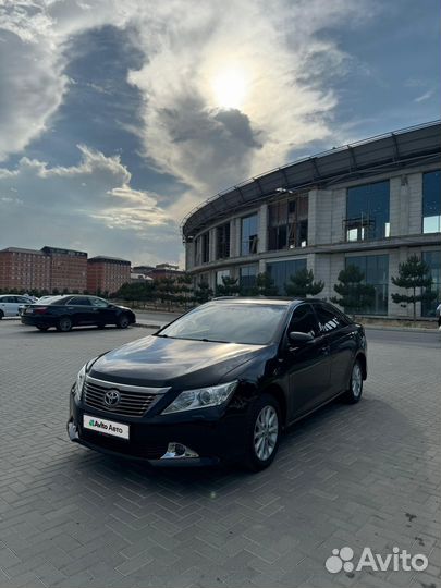 Toyota Camry 2.5 AT, 2013, 210 000 км