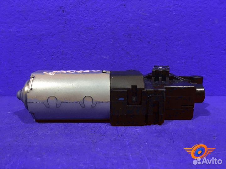 Моторчик люка Kia Sorento 3 (Um) Prime SUV D4HB