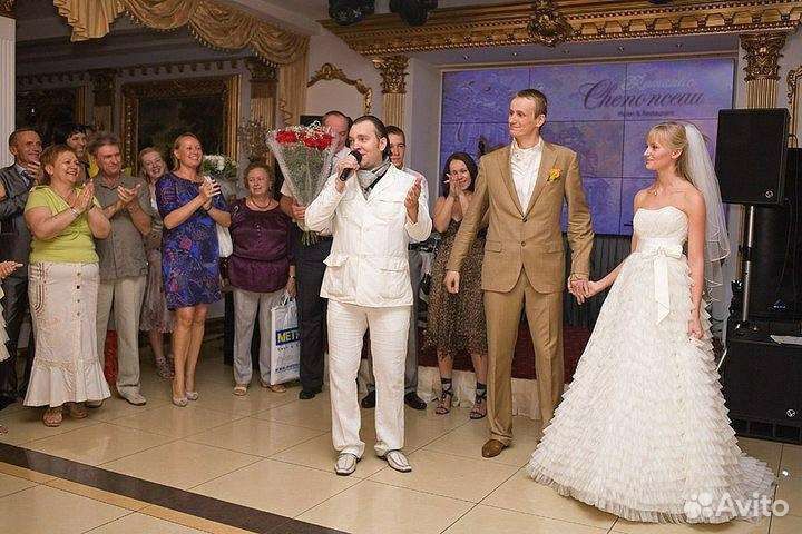 Ведущий мероприятий Валерий 