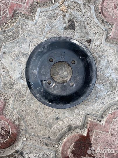 Шкив помпы Bmw 3 Серия Е46 1.9 механика 1998