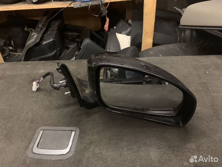 Infiniti g35 g37 g25 зеркало правое черное