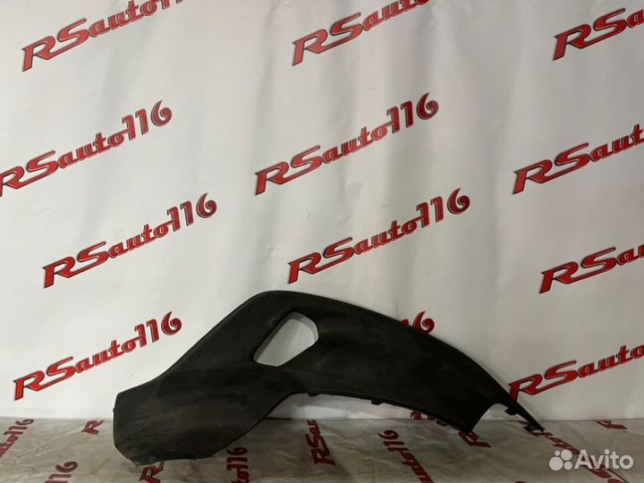 Накладка бампера передняя правая Volvo V40 Cross