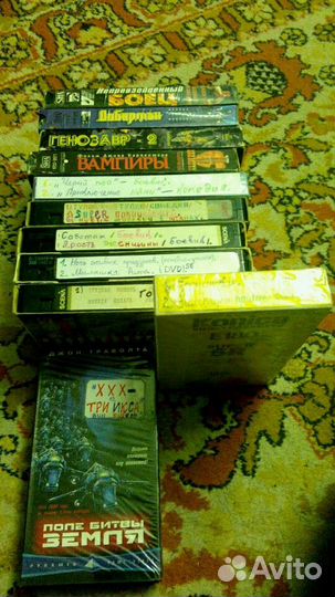 Видеокассеты