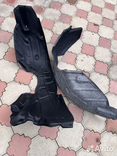 Подкрылки задние из пластика Toyota Camry V50,55