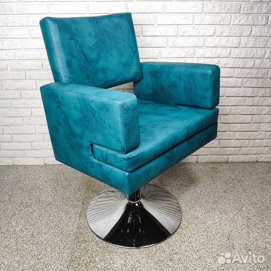 Парикмахерское кресло Ginza green DL-2694