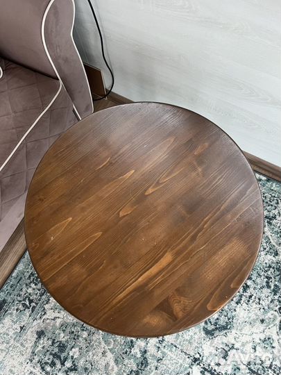 Стол журнальный круглый