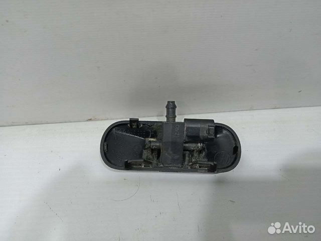 Форсунка омыв лобового стекла VW Polo 6 S Rapid 2