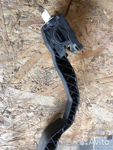 Педаль газа (электронная) Peugeot 206