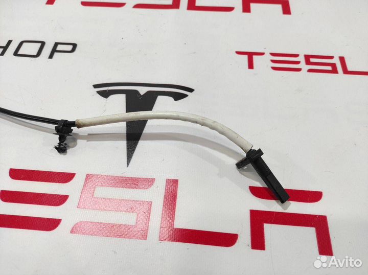 Датчик ABS передний правый Tesla Model S 2013