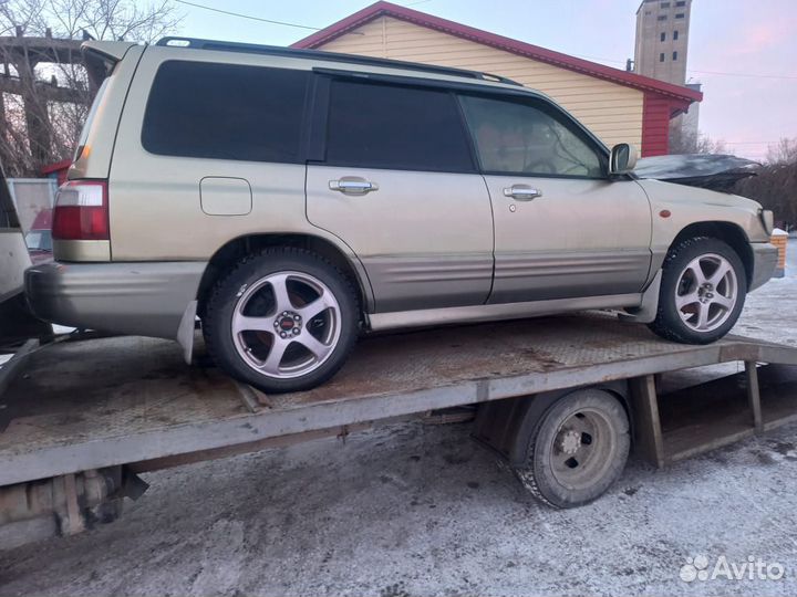 В разборе Subaru Forester SF9 EJ254