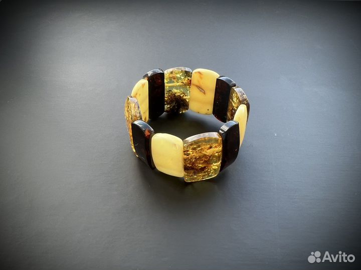 Браслет из янтаря