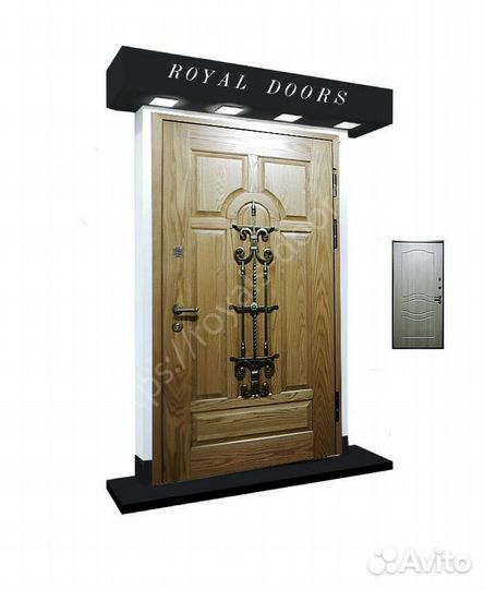 Входная металлическая дверь с ковкой и стеклом