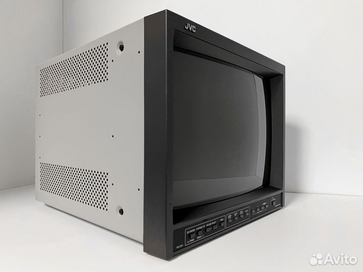 JVC - TM-H150CG (PVM Монитор)