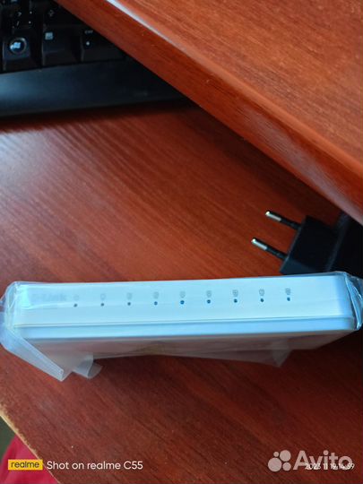 D-Link Неуправляемый коммутатор с 8 портами