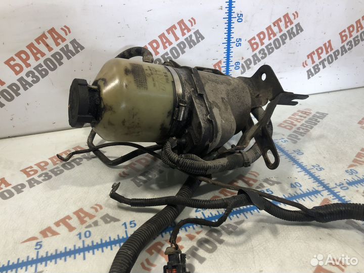 Рено Кангу Электро-гидравлический усилитель руля