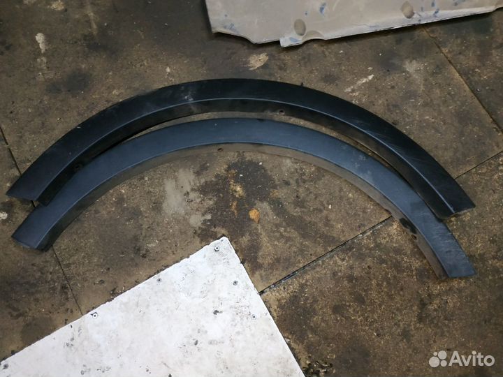 Молдинг заднего крыла Ssang Yong Actyon New