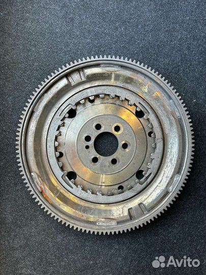 Маховик двухмассовый LUK (DSG DQ 200)